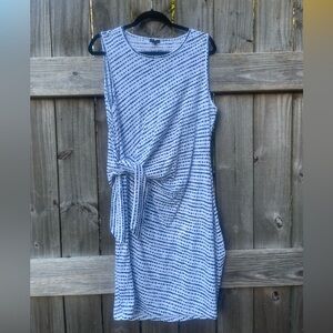 Talbots Sleeveless Dress 100 % cotton - Blue and White Sz XL